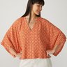 221013202 1023 060 blusa manga kimono geometrico praca