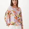 222013402 1023 060 blusa ampla floral acafrao