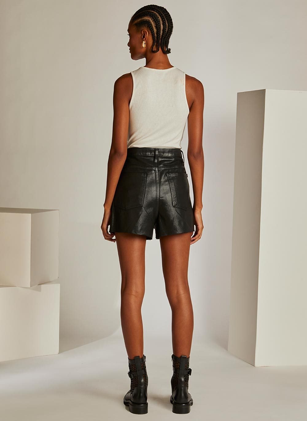 SHORTS PAULA DALTON LE LIS BLANC PRETO