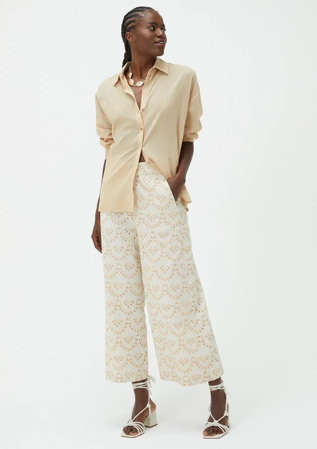 232083304 0836 010 calca laise