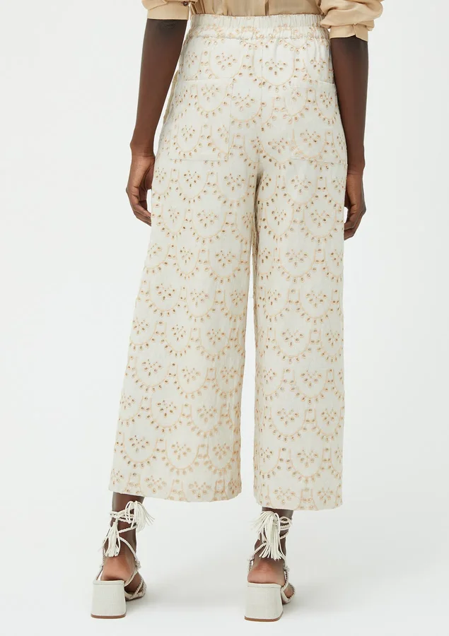 232083304 0836 070 calca laise