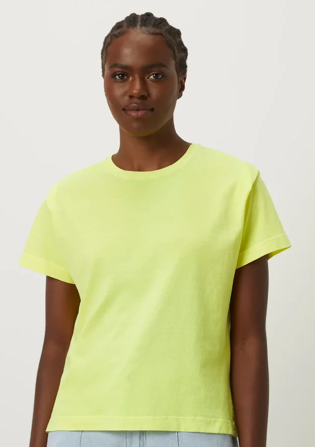 232401026 0204 060 t shirt detalhe ombro